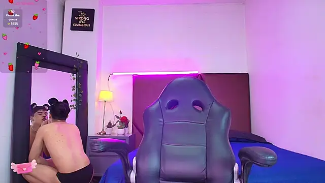 Lucass love online show from November 13, 5:12 pm