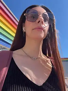 Snapshot of Amelie_Crosby chatting on June 7, 12:42 pm Amelie Crosby online show from June 7, 12:42 pm