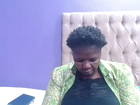 NaughtyChubbyZoe online show from March 9, 5:06 pm