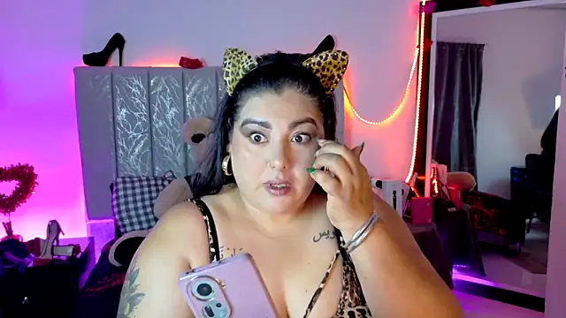 AndreaKinky online show from March 10, 9:14 am