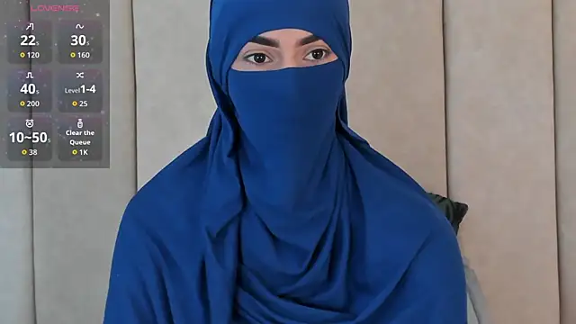  Zahiira  online show from December 17, 11:27 am