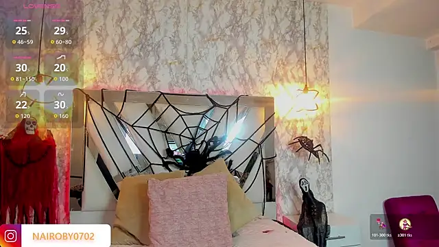 Snapshot of Aisha_poweer chatting on October 28, 3:21 am Aisha poweer online show from October 28, 3:21 am