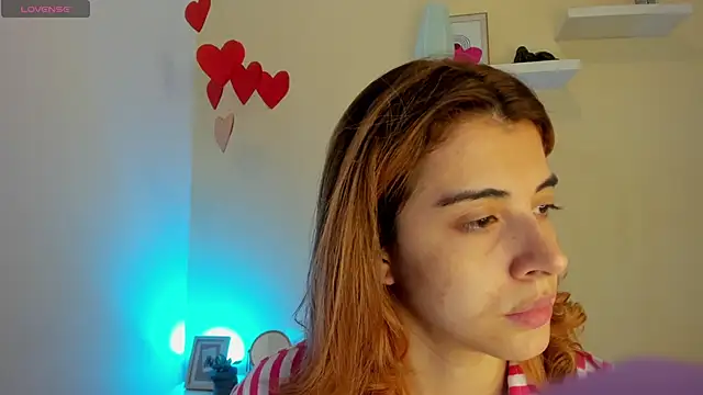 Snapshot of Katty__Rousse chatting on October 3, 8:17 pm Katty Rousse online show from October 3, 8:17 pm