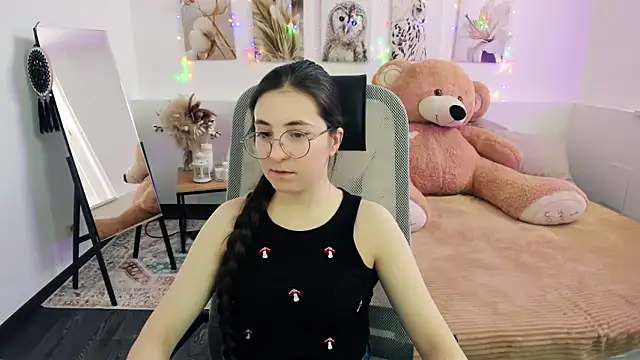 VirtuallVoyant online show from February 24, 7:17 am