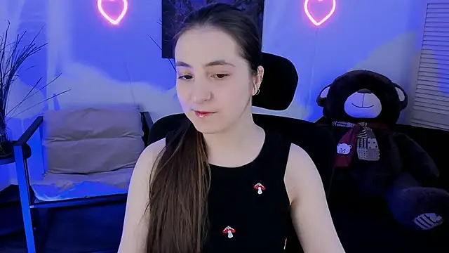 VirtuallVoyant online show from March 13, 9:21 pm