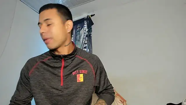  Logan Colton  online show from February 2, 6:50 pm