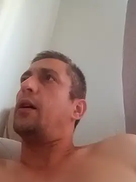 Snapshot of cnralcz chatting on July 2, 3:40 pm cnralcz online show from July 2, 3:40 pm