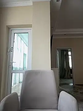 thedaynahoney online show from November 16, 8:09 am