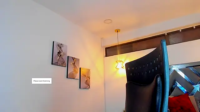 Snapshot of Rossi_ss1 chatting on September 18, 3:52 am Rossi ss1 online show from September 18, 3:52 am