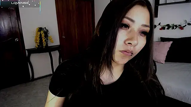 Mia 1120 online show from November 7, 7:25 pm