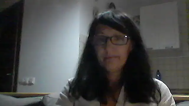 Snapshot of Elena48324 chatting on September 9, 5:45 pm Elena48324 online show from September 9, 5:45 pm