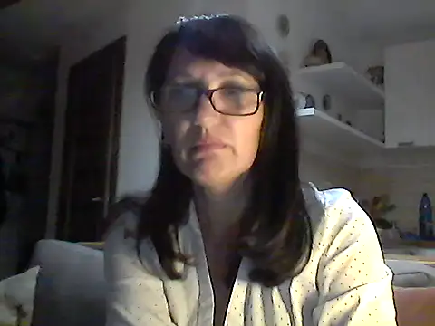 Snapshot of Elena48324 chatting on October 9, 5:00 pm Elena48324 online show from October 9, 5:00 pm