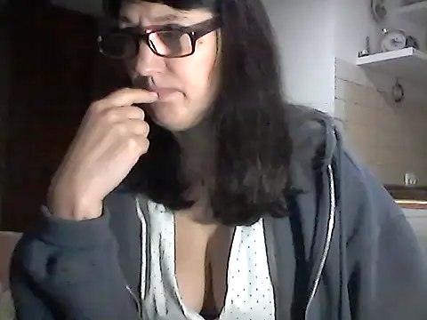 Snapshot of Elena48324 chatting on February 23, 6:16 pm Elena48324 online show from February 23, 6:16 pm