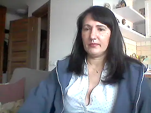Snapshot of Elena48324 chatting on March 8, 7:23 am Elena48324 online show from March 8, 7:23 am