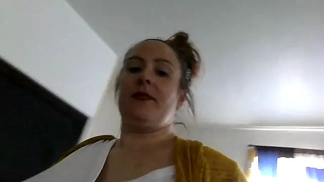 Snapshot of HarmonyRayWishes chatting on October 30, 3:35 pm HarmonyRayWishes online show from October 30, 3:35 pm