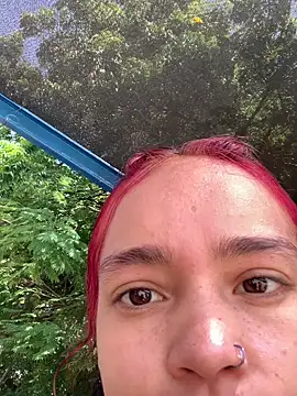 Dafne Mel online show from February 5, 4:33 pm