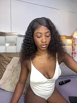 Snapshot of Skylar_Smith_ chatting on May 13, 12:57 pm Skylar Smith online show from May 13, 12:57 pm