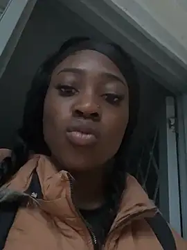 Snapshot of Skylar_Smith_ chatting on May 21, 10:55 am Skylar Smith online show from May 21, 10:55 am