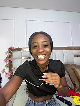 Snapshot of Skylar_Smith_ chatting on July 3, 11:38 am Skylar Smith online show from July 3, 11:38 am