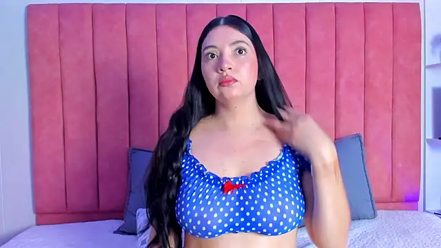 ashley Olsen online show from October 12, 3:38 am