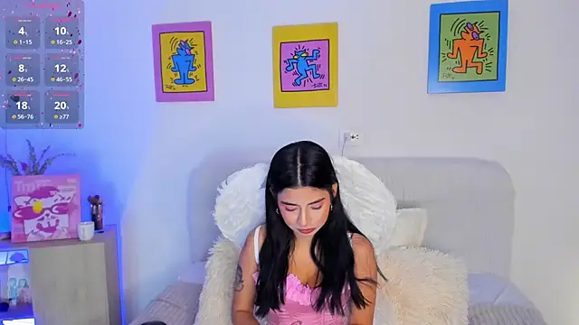 Snapshot of AprilAddams_ chatting on October 31, 10:55 pm AprilAddams  online show from October 31, 10:55 pm