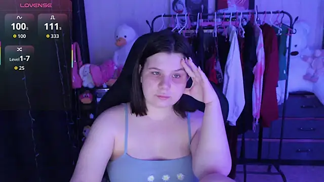 AmyVibess online show from May 23, 6:12 pm
