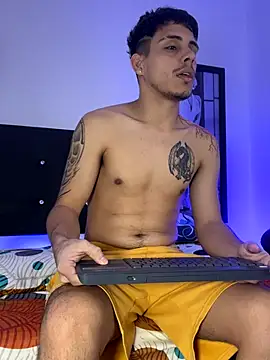 Luke Stone online show from November 1, 6:32 pm