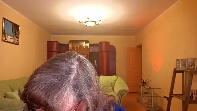 Betty Brick online show from January 9, 2:53 pm