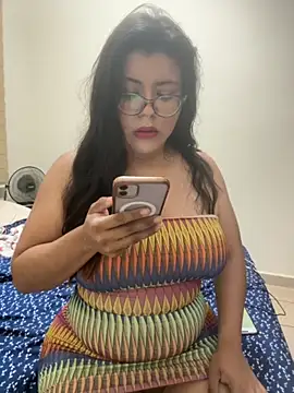 karysweetbeaury online show from September 27, 3:11 am