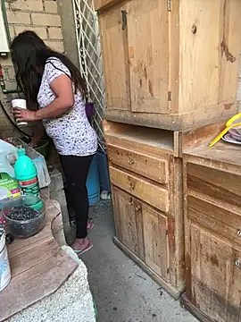 karysweetbeaury online show from February 13, 10:50 pm