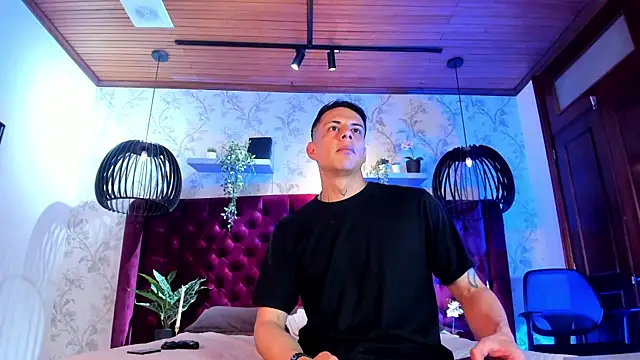 Snapshot of Dustin_Sonne chatting on November 30, 3:54 am Dustin Sonne online show from November 30, 3:54 am