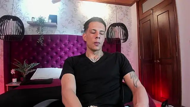 Dustin Sonne online show from July 5, 3:45 am