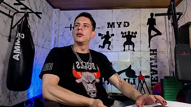 Dustin Sonne online show from July 19, 3:32 am