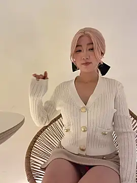 winter11 online show from October 17, 9:56 am