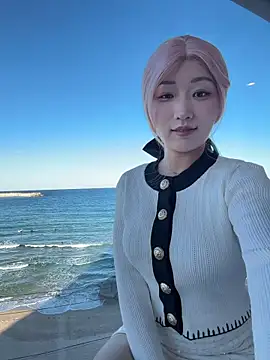 winter11 online show from November 10, 6:34 am