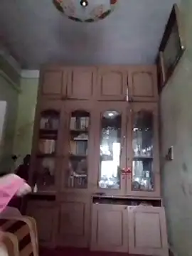 Rose60301 online show from February 12, 2:12 pm