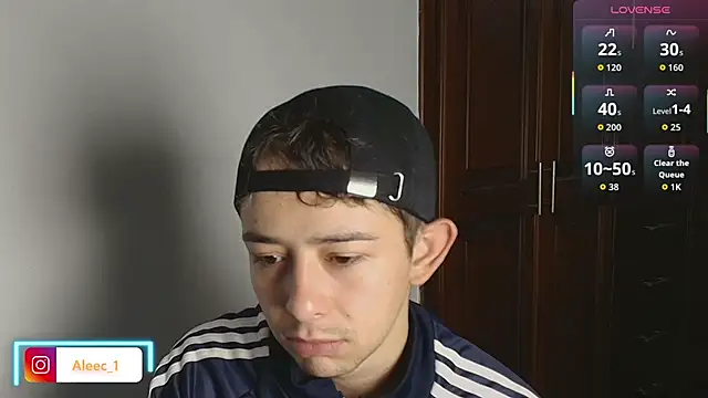 Aleecandrews online show from November 1, 7:16 pm