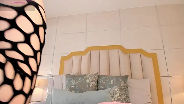 MaddieParker online show from November 1, 11:18 pm