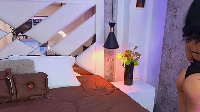 Snapshot of Saara_evans_ chatting on September 23, 8:12 pm Saara evans online show from September 23, 8:12 pm