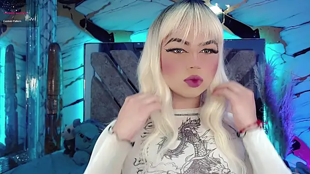 Snapshot of kushina_uzumaki75 chatting on June 25, 6:07 am kushina uzumaki75 online show from June 25, 6:07 am