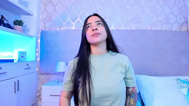 KamilaBetancourt online show from February 11, 2:11 pm