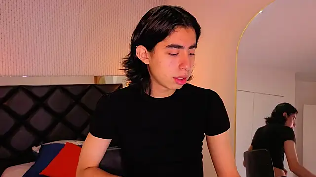 Snapshot of ryo_light chatting on October 15, 8:31 pm ryo light online show from October 15, 8:31 pm