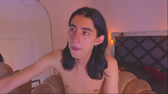 Snapshot of ryo_light chatting on July 5, 3:34 am ryo light online show from July 5, 3:34 am