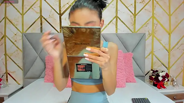 Cassidy 14 online show from February 8, 6:44 pm