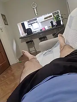 LeoMaduroSP online show from October 31, 4:24 am