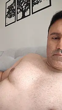 LeoMaduroSP online show from February 12, 12:55 pm