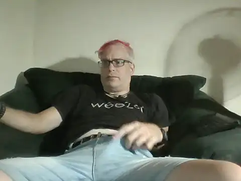 Snapshot of nerdy6 chatting on September 22, 10:39 am nerdy6 online show from September 22, 10:39 am