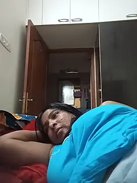 Snapshot of srimasrima chatting on August 5, 2:14 am srimasrima online show from August 5, 2:14 am