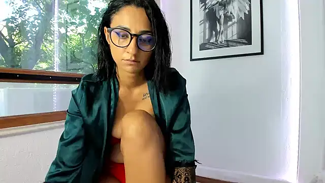 sugarburn online show from June 14, 5:09 am
