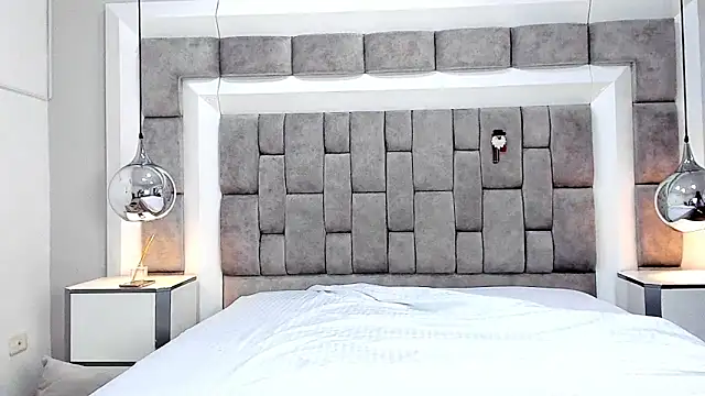 JuliettaBleer online show from November 20, 12:27 pm